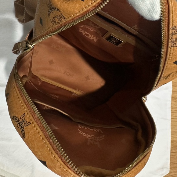 MCM Cognac Backpack With Dustbag - Picture 10 of 16